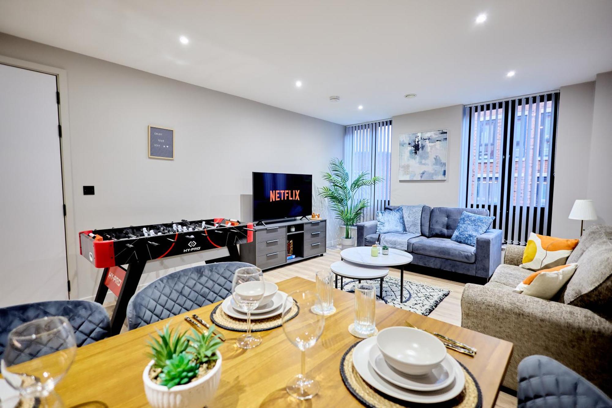 Apartment Gem 2-bed With Netflix, Fun & Parking
