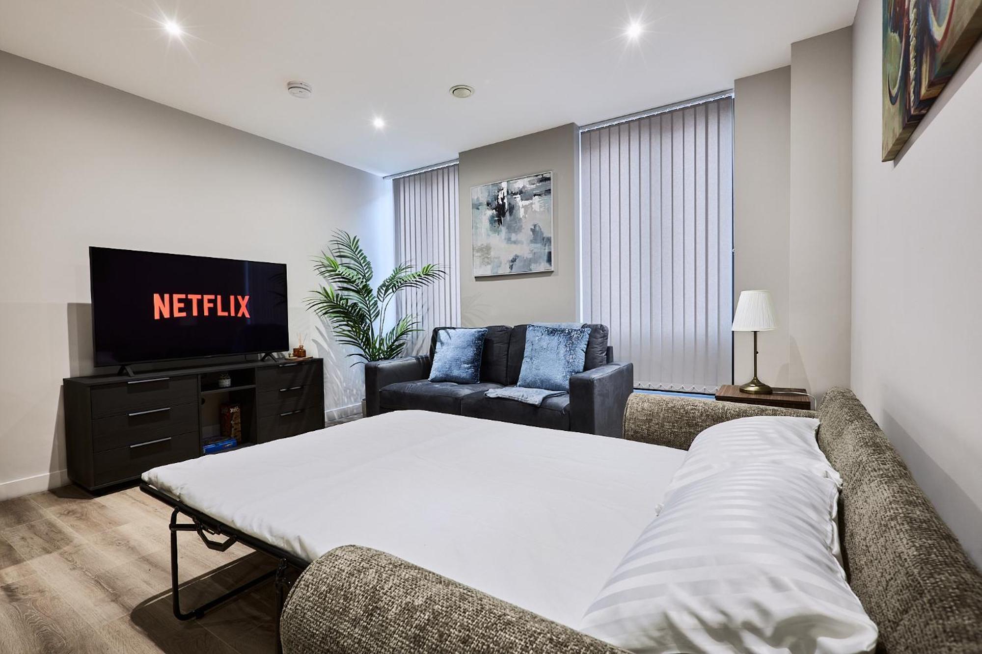Gem 2-bed With Netflix, Fun & Parking Apartment Birmingham